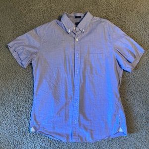 Lilac men’s short-sleeve button-up